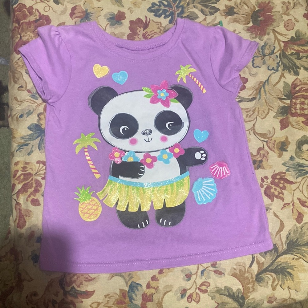 Panda shirt. Like new